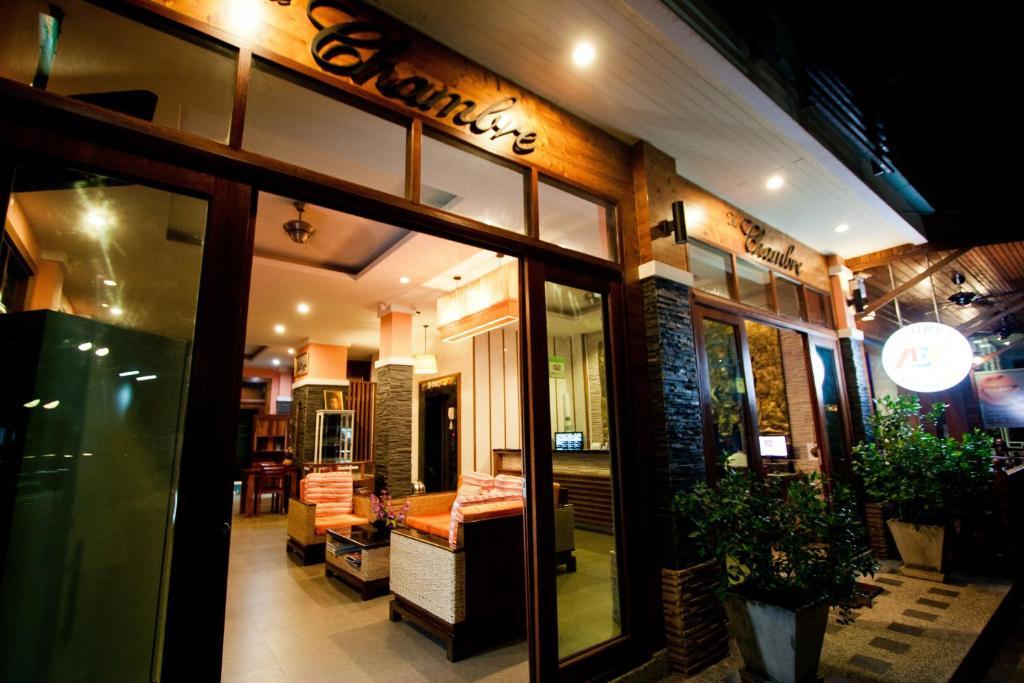 The Chambre Patong Buitenkant foto