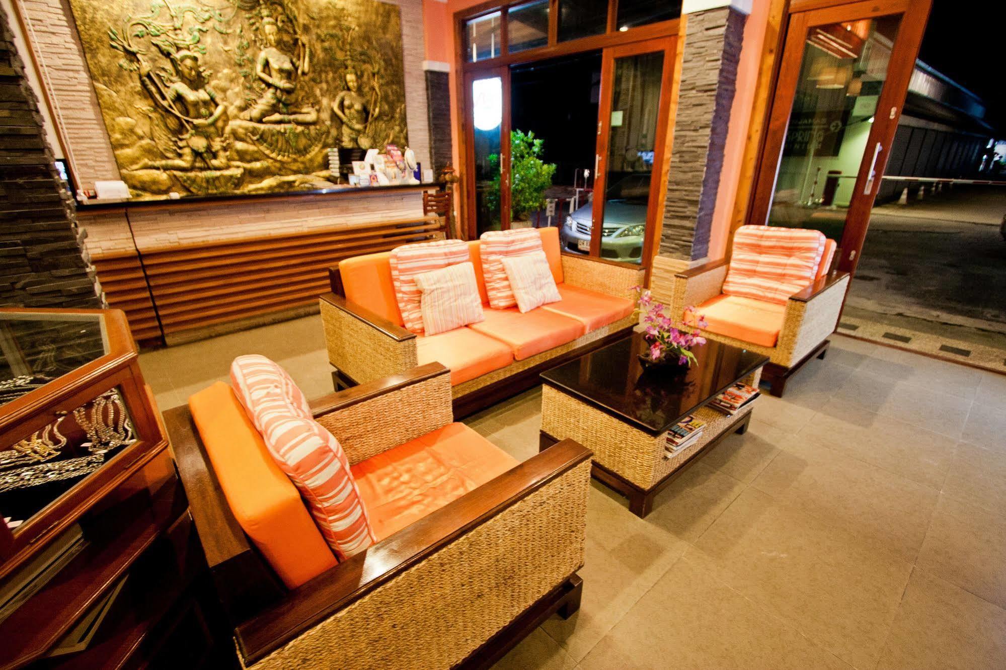 The Chambre Patong Buitenkant foto