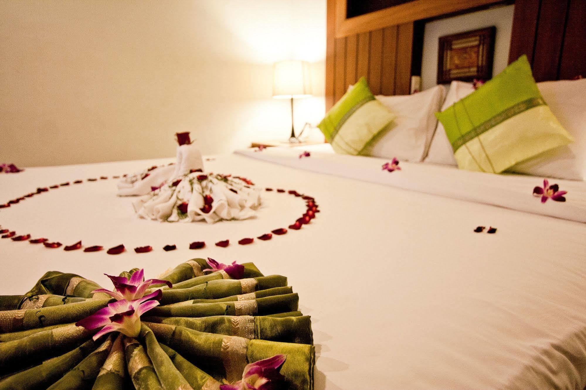 The Chambre Patong Buitenkant foto